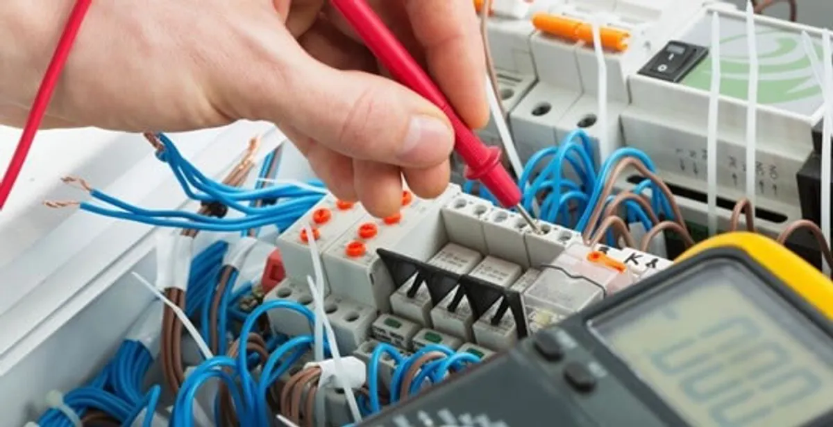 professional electrical services performing system testing and wiring inspection in Fort Lauderdale, FL
